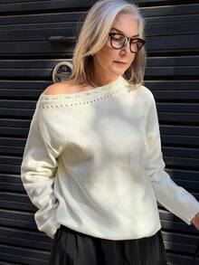 Vivie Lora Women's Hollow Out Shoulder Loose White Sweater - White - View 2