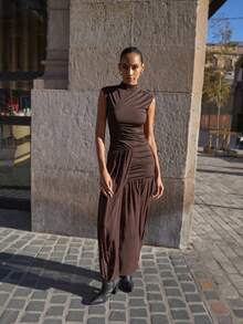 SHEIN X LOS FAVORITOS DE ANA GONZALEZ Maija Đầm nữ màu nâu mocha xếp lớp, phối lưới, kiểu dáng thời trang, thanh lịch, thích hợp cho tiệc tùng và đi làm trong thành phố, ra mắt mùa hè 2025. - màu nâu - Xem 12