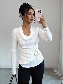 Rafferiza T-shirt slim à col bénitier déchiré de couleur unie automne, Top à col bénitier blanc à manches longues, top blanc élégant, top blanc texturé, top blanc à manches longues, hauts blancs pour femmes, hauts à manches longues blancs pour femmes, top blanc sexy col roulé