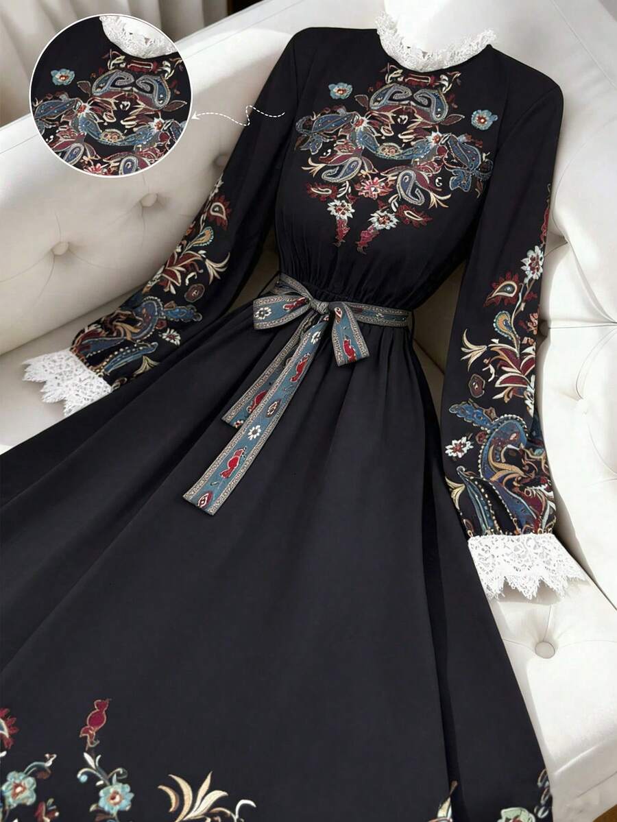 Franclia Robe femme à patchwork de dentelle florale avec ceinture de taille - Noir - Voir 1