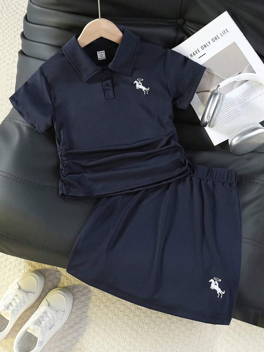SHEIN Explorewe 少女休闲Polo衫，带刺绣领，搭配裙子，适合休闲、运动和校园穿着 - 藏蓝色 - 查看 1