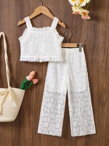 SHEIN Conjunto de 2 piezas de niña joven informal con camiseta de tirantes de encaje y pantalones cortos de encaje, estilo dulce para niñas, nuevos para primavera/verano - Blanco - Ver 2