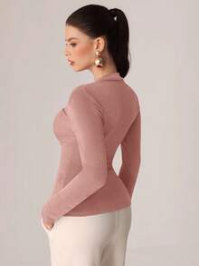 Modelyn Metal Buckle V-Neck Pleated Long Sleeve Elegant Fitted T-Shirt - Dusty Pink - View 3