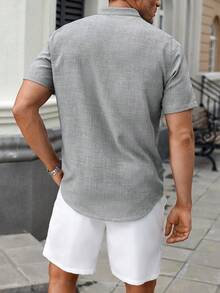 Manfinity CasualCool 男士纯色短袖T恤和抽绳纯色短裤两件套 白色沙滩装 男士夏季服装 男士灰白套装 男士白色短裤套装 白色亚麻短裤 - 淺灰色 - 查看 2