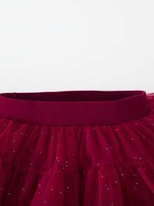 这款优雅的白色薄纱泡泡裙适合春、夏、秋季穿着，搭配T恤或衬衫，打造甜美可爱的造型，非常适合外出、派对和聚会。 - 紅色 - 查看 5