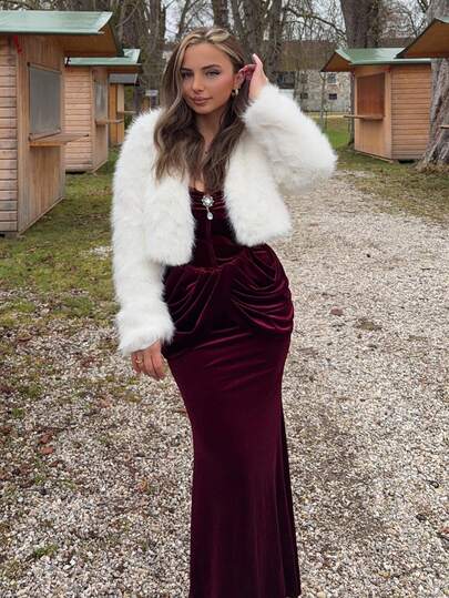 Jeta Ari Fall And Winter Christmas Cocktail Party,Elegant Sexy Wedding Formal Gown, New Year Eve Therma White Fur Coat,1pc Women's Regular Fit Solid Color White Knitted Plush Fabric Open Front Long Sleeve Short Jacket,  Suitable For Going Out, Concert, Party, Club Outfits, Date, Night Out,Vacation ,Beach  Outfits,Garden Wedding Guest Dress, Elegant Coat For Women, Concert, Party, Club Outfits, Valentine's Day ,Vacation Wear,For Autumn And Winter