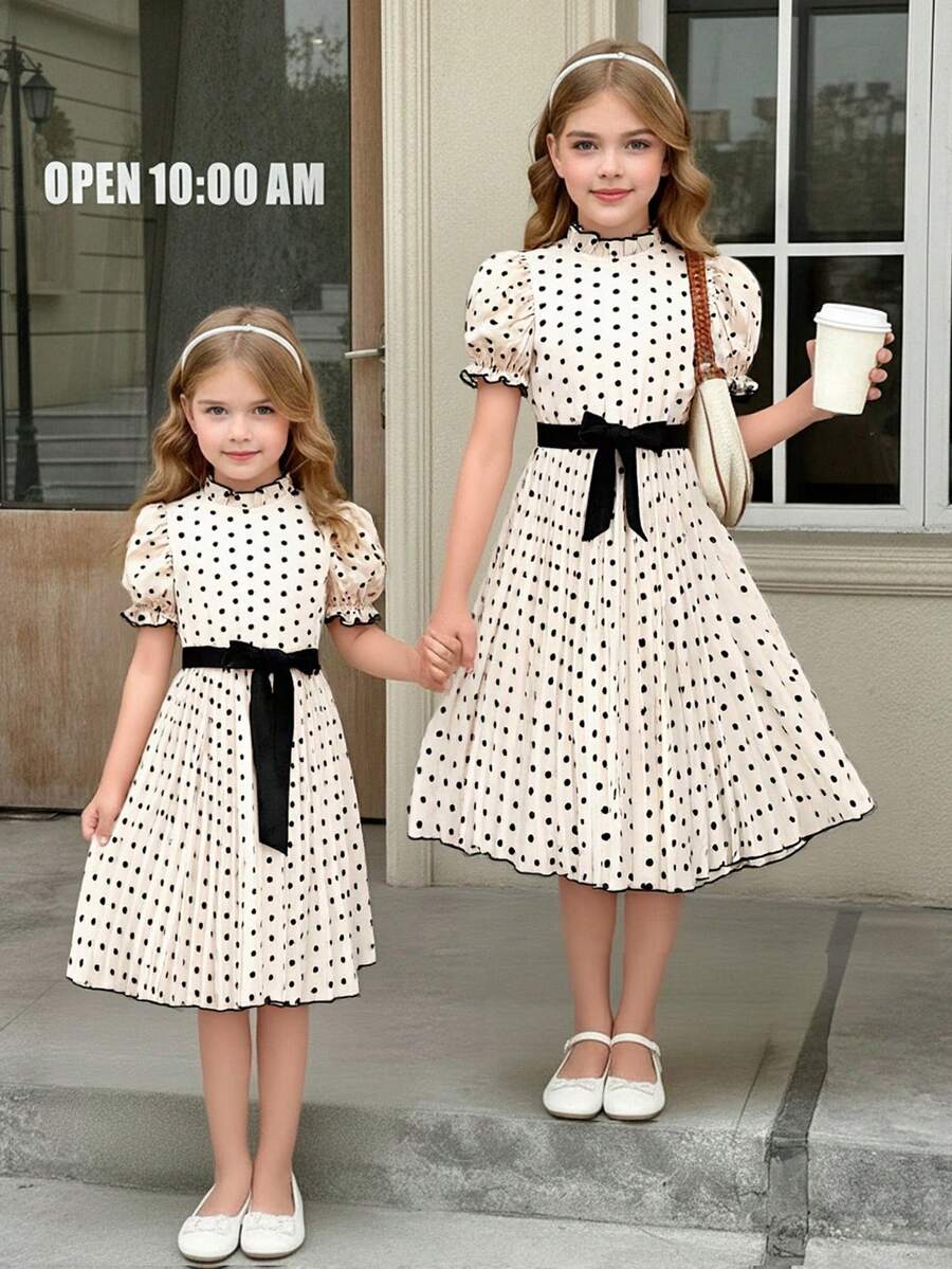SHEIN Tween Girls' Detachable Belt Polka Dot, Pleated, Puff Sleeve Dress With Bubble Hem And Ruffle Neckline