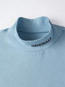 Manfinity Homme Áo thun dài tay cổ cao in chữ dành cho nam, kiểu dáng thường ngày, đa năng. - Màu xanh nhạt - Xem 3