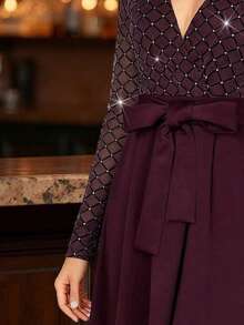 EMERY ROSE Women's Elegant Diamond Mesh & Square Burgundy Evening Dress