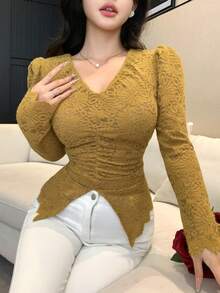 DAZY V-Ausschnitt Jacquard Design geraffter Taille Schlitz Bluse, französischer Chic Stil, figurschmeichelnde Langarm Ausgeh-Top für Frauen - Gelb - Übersicht 5
