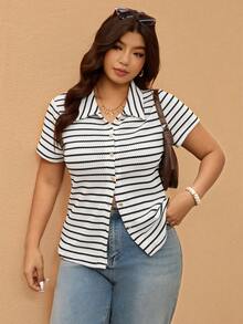 Elaquor 大码夏季休闲条纹前开襟短袖T恤 春季休闲度假 - 黑與白 - 查看 1