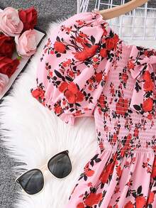 SHEIN Sparklyn Váy 1 mảnh mùa hè thanh lịch và ngọt ngào dành cho bé gái tuổi teen, họa tiết hoa màu hồng hở vai, có chi tiết nơ 3D, tay bồng, tay ngắn, dáng dài vừa phải, định hình vòng eo, hoàn hảo cho các bữa tiệc trong vườn, trang phục hàng ngày, mua sắm, v.v. - Đỏ - Xem 6