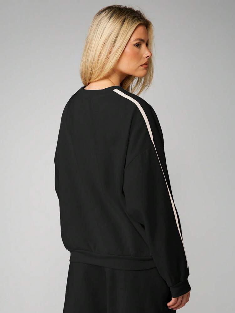 MISSGUIDED Crew Neck Sweatshirt With Side Stripe Detailing Long Sleeve Pullover Top With Logo Branding