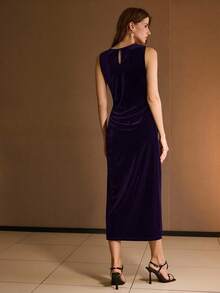 MOTF PREMIUM RUCHED SLIT VELVET DRESS - Purple - View 3