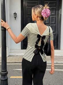 Pariaura Striped Print Backless Bow Decor Women T-Shirt - Apricot - View 2