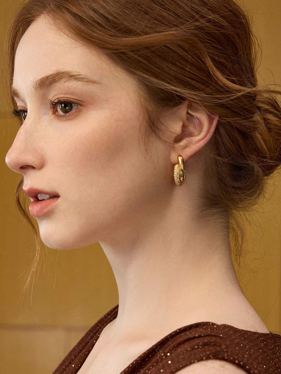 MOTF PREMIUM Bông tai khoen tròn hình chữ U mạ vàng 18K đính đá Zirconia, kiểu dáng thanh lịch. - Vàng - Xem 1