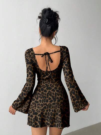 Aloruh Women's Sexy Backless Tie-Back Leopard Print Mini Dress, Suitable For Autumn, Autumn/Winter Leopard Print Dress, Suitable For Parties, Dates, Gatherings Cheetah Print