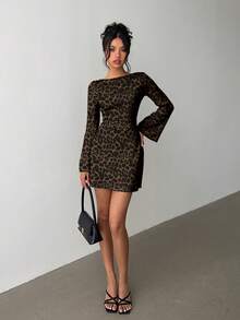 Vestido mini con estampado de leopardo, espalda descubierta y lazo en la espalda para mujer, adecuado para otoño, vestido con estampado de leopardo para otoño/invierno, apropiado para fiestas, citas y reuniones - Multicolor 3 - Ver 9