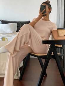 Livesso 2pcs Set Minimalist Solid Color Wavy Trim Decor Fitted Top And Pants Loungewear Set - Apricot - View 3