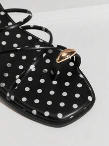 SHUZIA #UrbanDots Sandal Wanita Minimalis Bertali dengan Motif Titik Hitam – Kontemporer, Bersih & Serbaguna. - Hitam - View 7