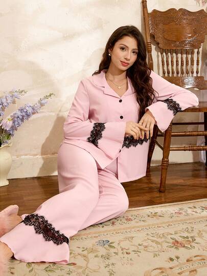 Elegant kofta i spets med bubbelmönster och kontrastfärg för kvinnor i södra Frankrike