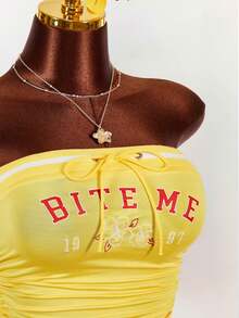 Amplova Women's Slogan Print Yellow Bandeau Top And Low Waist Mini Shorts Set - Multicolor - View 4