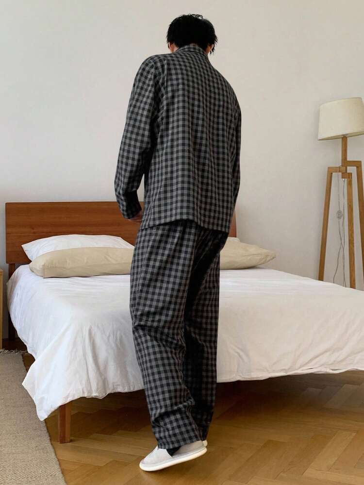 Plaid Multi-Color Pattern Print Shirt Paired With Men's Loungewear Set, Autumn