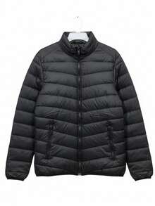 Chamarra Acolchada Ligera COLOR NEGRA y CHAMARRA NEGRA AFELPADA CON GORRO 2PK para Hombre con Estilo Urbano, Diseño Moderno y Corte Casual, Abrigo de Moda para Clima Frío Ligero con Acabado Premium y Confort Diario - Negro - Ver 2