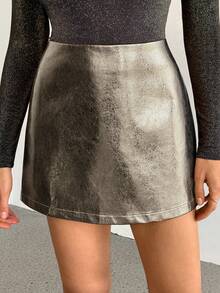 SHEIN Tall Gold Fitted Low Waisted Mini Skirt, Metallic Leather Skirt, Fall Skirt, Holiday Skirt, Women's Concert Skirt, Women's Skirts, Party Mini Skirts, Sparkly Mini Skirts, Mini Skirts For A Sparkly And Elegant Outing, Christmas Skirts - Gold - View 2