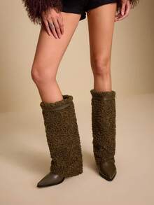 Daringsoles Women's Pointed Toe Chunky Heel Suede Western Boots With Fringe, Slim Fit Tall Boots For Christmas - Khaki - View 3