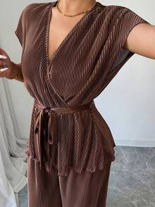 Elenzga Women's Brown V-Neck Pleated Textured Fabric Waist Tie Flared Design Elegant Blouse, Suitable For Valentine's Day, Easter, Labor Day, Birthday, Date, Party, Travel, Spring Outfit - Brown - View 7