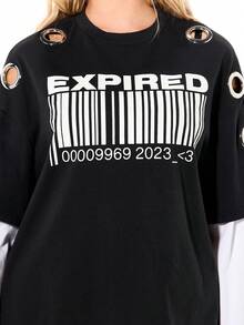 SUMWON WOMEN 超大孔眼细节条形码印花长袖叠层T恤，饰有金属孔眼，适合秋冬街头风格 - 黑色 - 查看 4