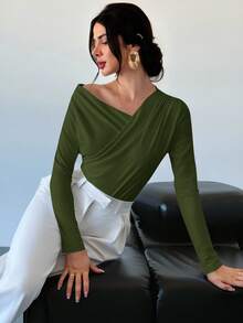 Firerie 女士优雅简约时尚性感日常通勤音乐节度假不对称领口垂褶长袖露脐白色上衣 - 軍綠色 - 查看 4