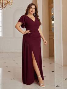 SHEIN Belle Váy phù dâu cỡ lớn, cổ chữ V, xẻ tà cao đến đùi, chất liệu chiffon, màu trơn. - Màu Tím - Xem 3