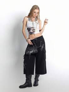 Casual Comfortable Fashion Cargo Style Loose Cross Pattern Capri Pants - Black - View 1