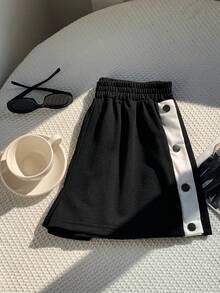 SHEIN EZwear Women's Color-Contrast Edge Button Design Shorts - Black and White - View 1