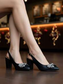 Zapatillas de tacón negros elegantes para fiestas de año nuevo, con tira trasera y lazo de pedrería deslumbrante, ideales para fiestas nocturnas. - Negro - Ver 1