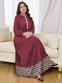 SHEIN Najma 大码女式花卉六边形图案数码印花优雅长袖纽扣领连衣裙，春秋季 - 彩色 - 查看 1
