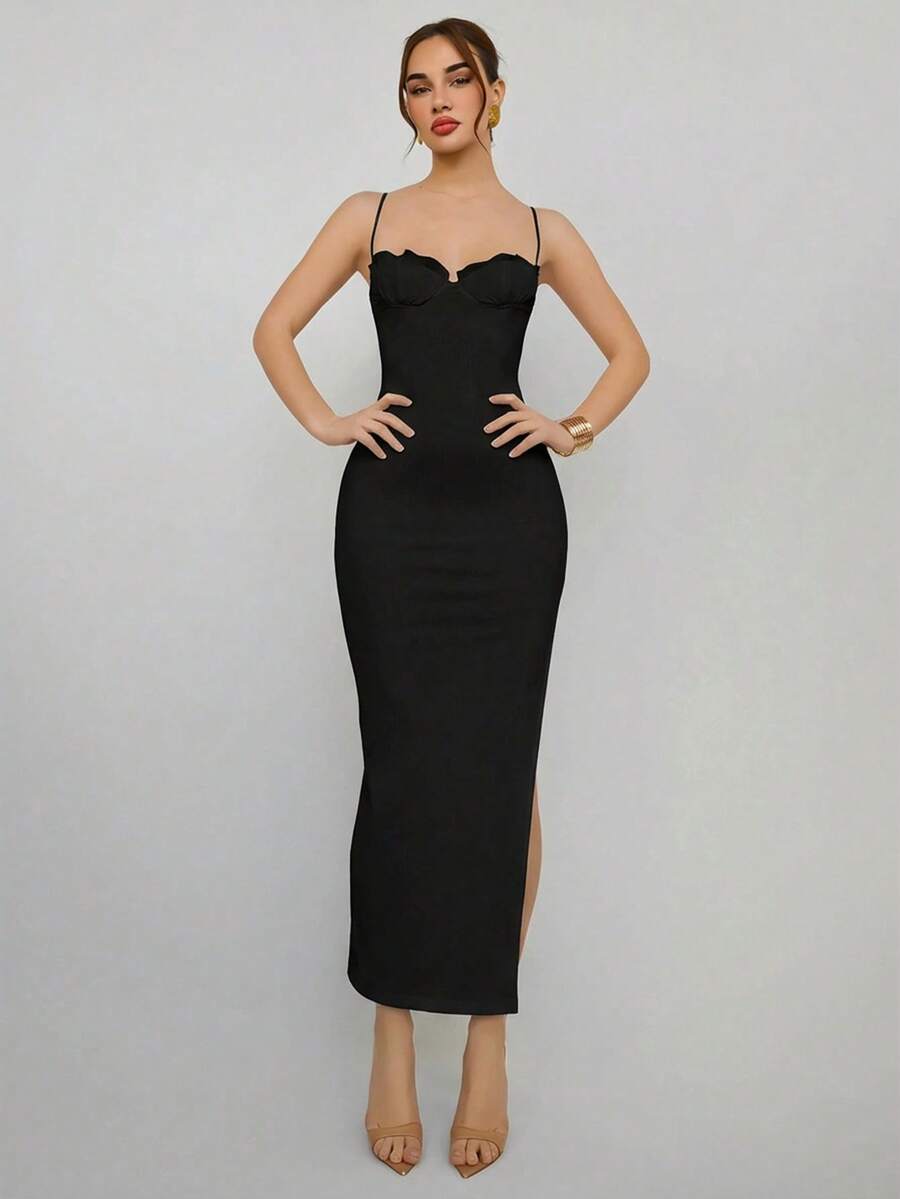 Aloruh Vestido de tirantes finos ajustado con detalle de copa para vacaciones en la playa - Negro - Ver 1