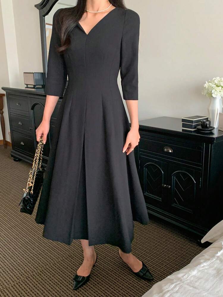 Women's Fitted Midi Dress With Collar, Suitable For Commuting Sundress