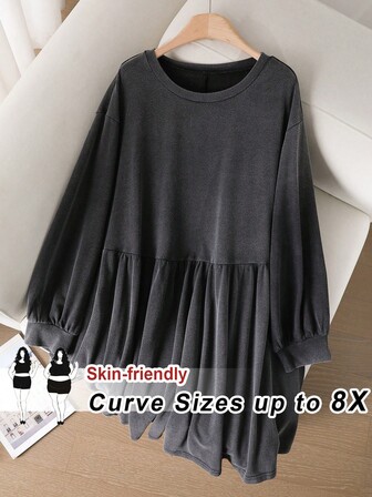 SHEIN CURVE+ Plus Size Casual A-linjeformad Tvättad Snöflingetryckt Rund Halsklänning