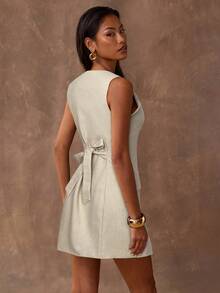 SHEIN BAE 修身单排扣无袖束腰极简连衣裙 - 杏色 - 查看 2