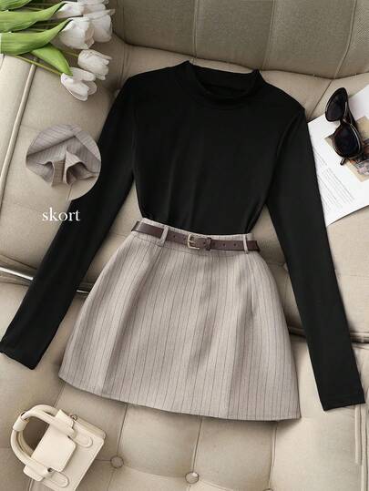 Franclia Conjunto de 2 piezas para mujer de top de manga larga de cuello redondo negro versátil y casual, combinado con shorts/falda caqui con cinturón, para primavera y otoño