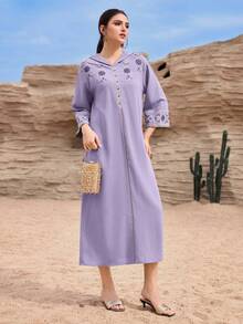 Al Najma 端庄刺绣浅蓝色女士阿拉伯传统长裙，土耳其长款连衣裙 - 紫色 - 查看 3