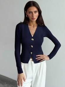 Aloruh 简约杏色V领长袖金属装饰短款女式毛衣，秋冬款 - 藏蓝色 - 查看 3