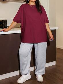 SHEIN EZwear Camiseta roja sencilla de unicolor para mujer de talla grande - Rojo - Ver 1