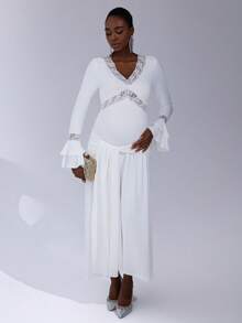 Cheriluna Maternity 孕妇写真V领蕾丝拼接长袖荷叶边修身长裙 - 白色 - 查看 3