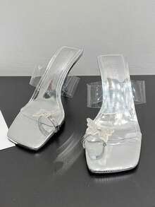 Zapatillas frías de viento de hadas con dedos abiertos nuevas zapatillas Exteriores de verano con taladros de mariposa con tacones finos y sandalias transparentes en el talón Medio, Sandalias de tacón para mujer - Plateado - Ver 7