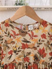 Emery Rose Kids Emery Rose Kids 女童连衣裙，碎花圆领泡泡袖修身休闲A字裙，秋冬新款，适合女童、母女和姐妹穿着。返校季 - 杏色 - 查看 4