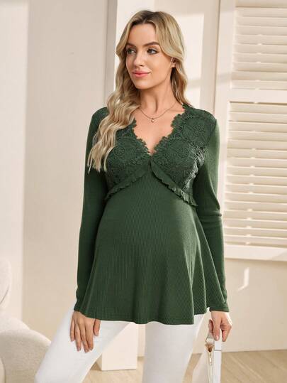 SHEIN Solid Color Minimalist Everyday Maternity Top With Lace V-Neck Accent